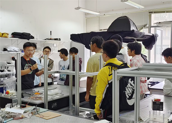 image018.jpg